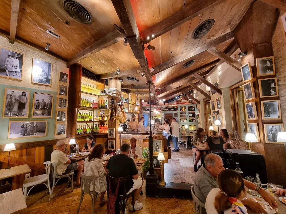 Taberna Álvaro Peregil,塞维利亚