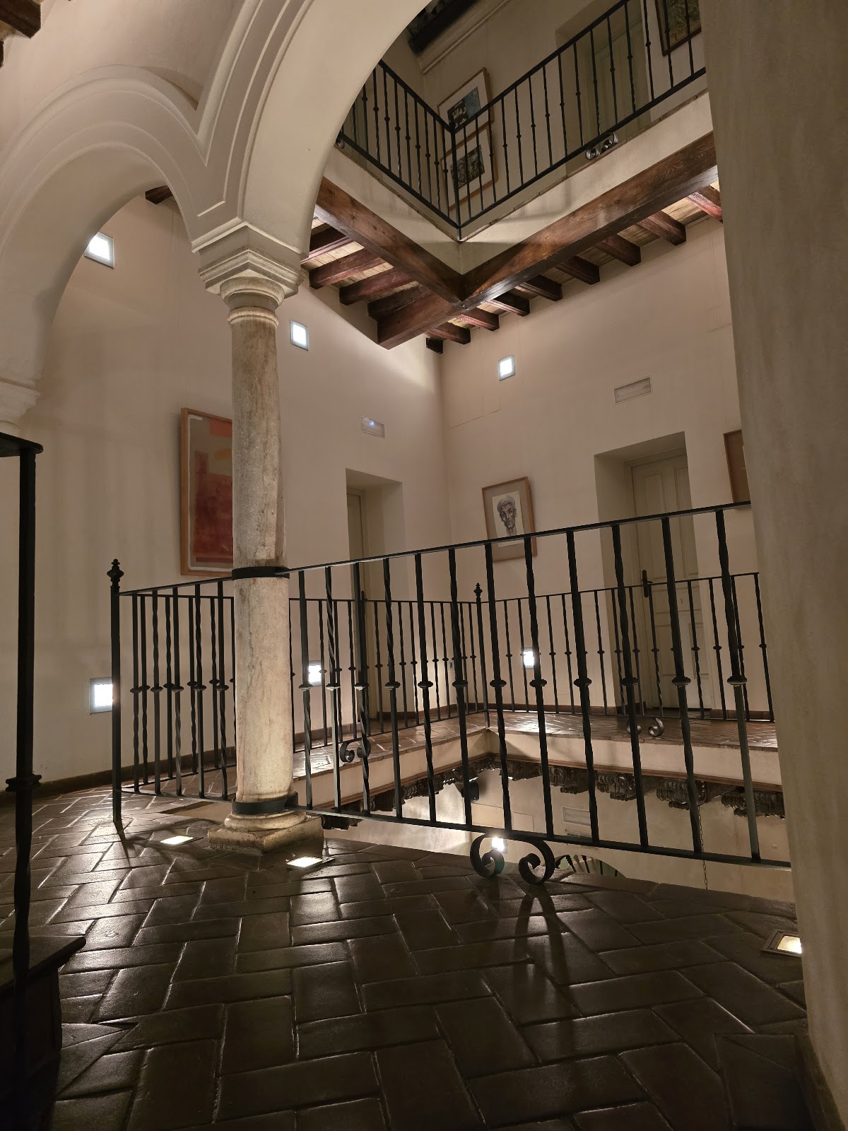 Corral del Rey — photo 6