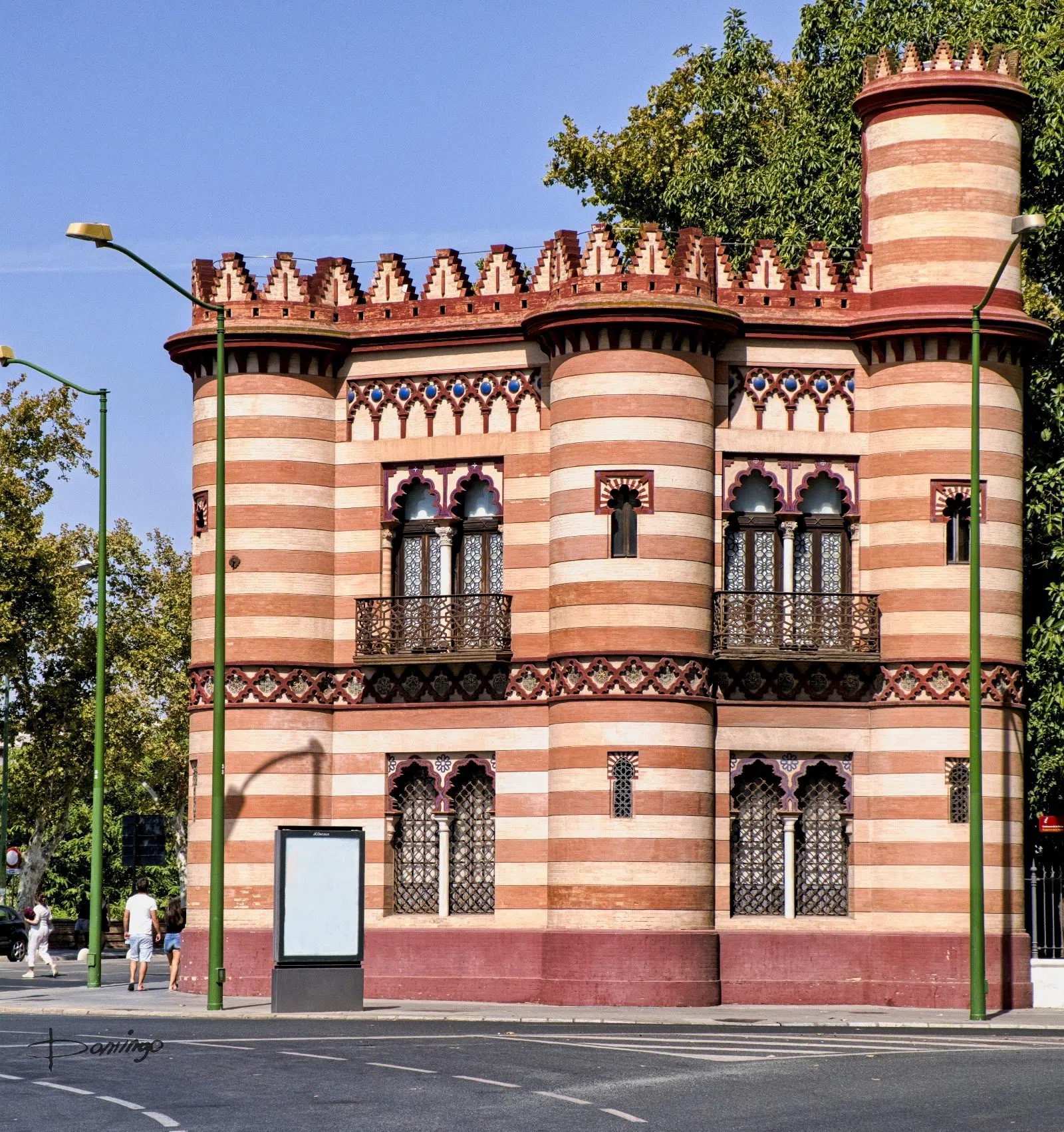 Costurero de la Reina (Seville tourist information office), Seville